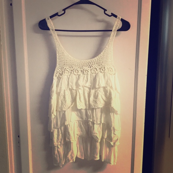 Tops - Forever 21 Eggshell White Lace Sleeveless Blouse M